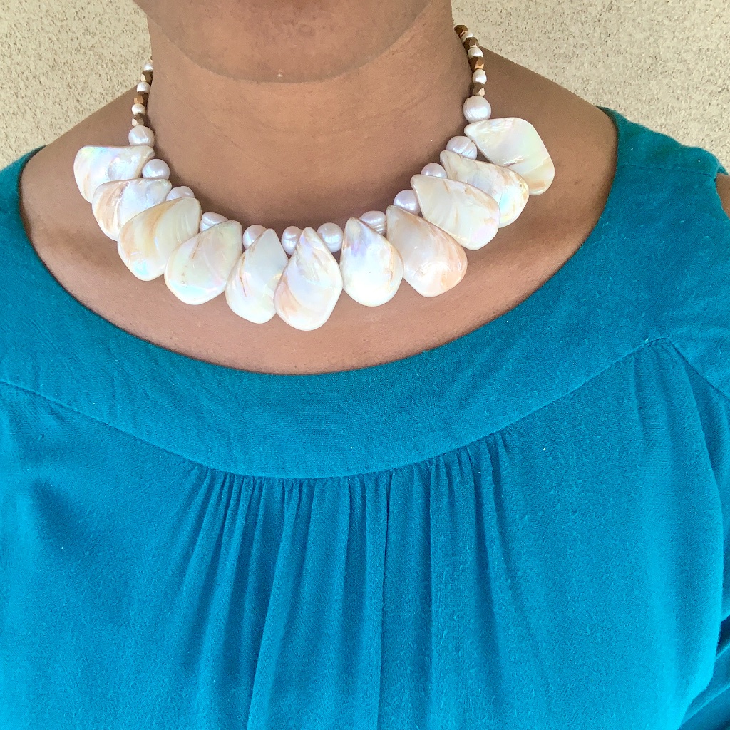 Iridescent Cream Shell Beaded Necklace